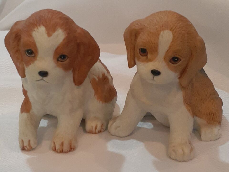 HOMCO Figurines Porcelain Puppy Puppies Pups Set of 2 #8828 Vintage - $1.99