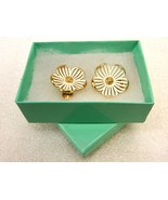 Monet Petal Flower Clip-On Earrings, White Enamel on Brass, Vintage, JWL... - $273.31 MXN