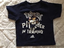 *Gently Used Adidas Boy&#39;s Tigers pitcher in trainingT-Shirt Size 12 Months - £3.92 GBP