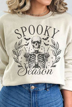 SPOOKY SEASON HALLOWEEN GRAPHIC SWEATSHIRT - £39.65 GBP