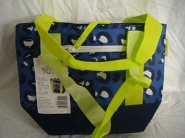 8 Can Insulated Tote Bag Artcic Zone - $14.99