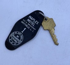 Vintage Maples Motel Amityville, L.I. Room Key Chain &amp; Tag Long Island N... - £27.05 GBP