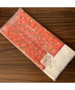 Vintage American Greetings STRAWBERRIES Paper Tablecloth NOS 1979 96 X 5... - $20.33 CAD
