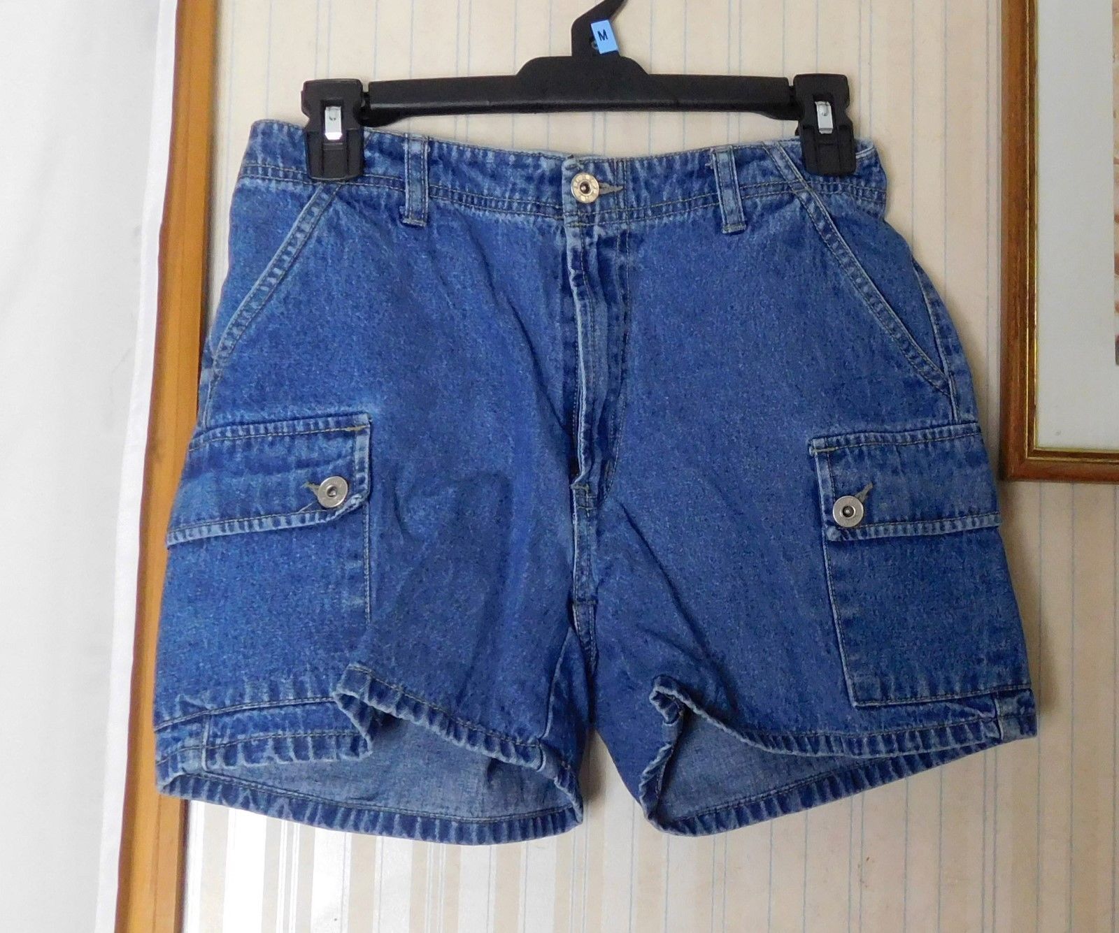 J.L. N.Y. Sport Women&#39;s Shorts Size 6 - 100% Cotton - 6 Pocket - 9 1/2&quot; ... - $17.65