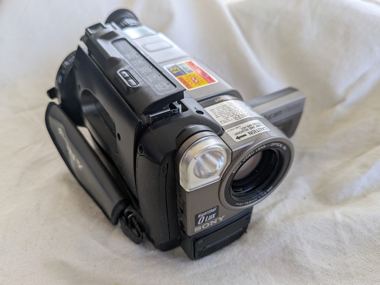 Sony Handycal CCD-TRV36 Vidéo Hi8 Caméscope Transfert Pièces Réparation C32 :0 0 Item image 5