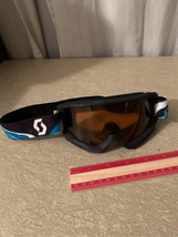 Scott Youth Ski Snowboard Goggles Black/Amber w/Minor Lens Scratching - $11.48