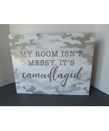 WALL PLAQUE MY ROOM ISN&#39;T MESSY ITS CAMOUFLAGED CAMO PATTERN WALL DECOR ... - $16.22 CAD