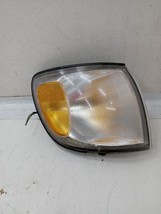 Passenger Corner/Park Light Park Lamp-turn Signal Fits 98-00 SIENNA 653508 - $371.40 MXN