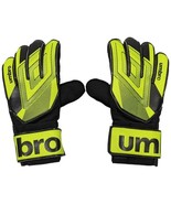 Umbro Junior Soccer Goalie HIGH Visabilty Gloves Green 1 Pair 65mm to 80mm - $301.58 MXN