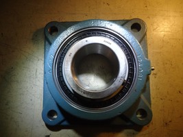 Dodge 125195 Four Bolt Flange Mount Bearing - $1,858.14 MXN