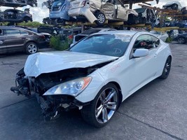 Driver Left FRONT Spindle/Knuckle Coupe Fits 09-16 GENESIS 543226 - $136.62