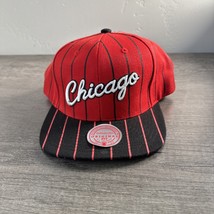 Mitchell &amp; Ness Classics Chicago Bulls Striped Jersey Hat SnapBack Red B... - $396.88 MXN