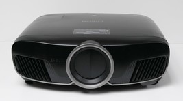 Epson Pro Cinema 6050UB 4K 3LCD Projector V11H928020M (good) image 2
