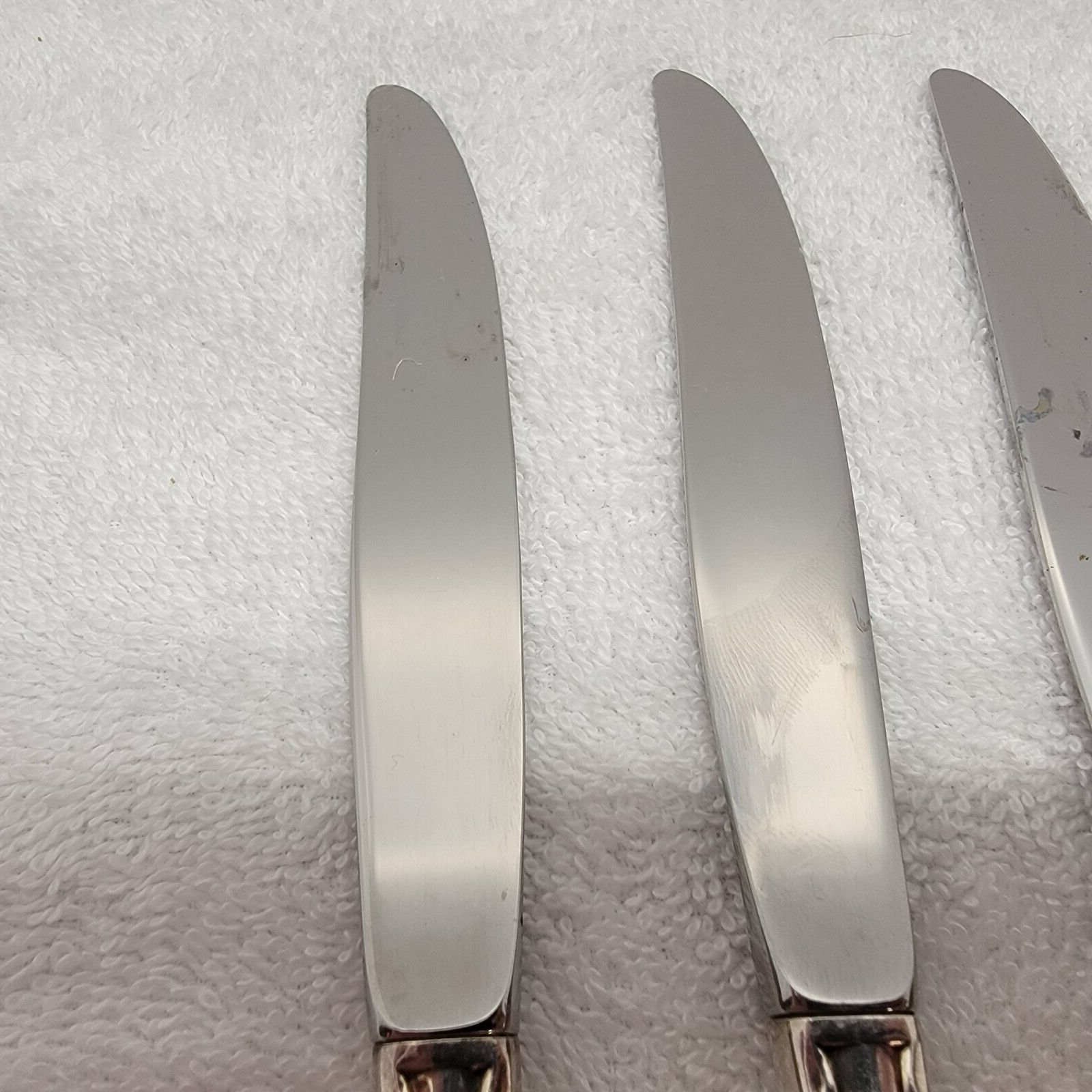 Oneida Community BEETHOVEN Silverplate Betty Crocker Flatware 4 BUTTER KNIVES Item image 4
