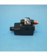 Parker D3W8KNYC56 Solenoid Hydraulic Valve 2/2 Valve 120 VAC NFPA D05 New - €280,93 EUR
