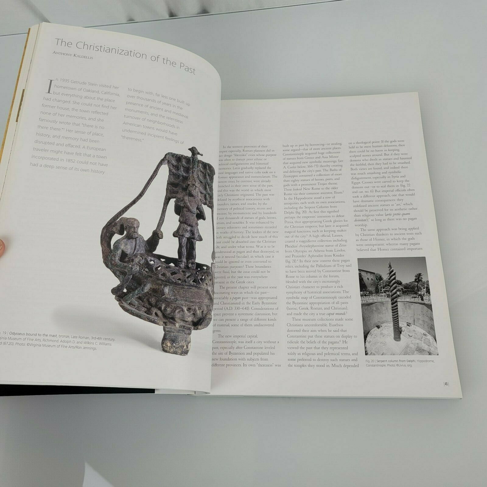 Heaven & Earth Art of Byzantium from Greek Collections Book Item image 9