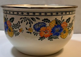 Vintage M Kamenstein Bowl Made in Taiwan, Off White and Gold Brass Enamel - £29.40 GBP
