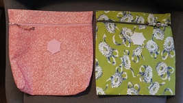 Gift Bags (2), pink, green, can be used as cosmetics bags, fused linings... - $372.79 MXN