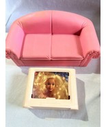 1994 Barbie So Much To Do Living Room pink couch Replacement  and TV - £12.42 GBP