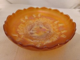 Vtg Fenton Bowl Dish Carnival Gold Acorn Oak Leaf 7 1/4&quot; Rare - £14.86 GBP