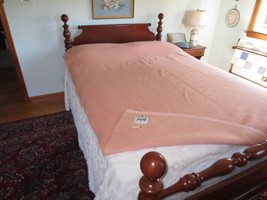 Vintage Belgium Brussels Peach Pink 100% Virgin Wool Blanket - 68&quot; X 90&quot; - £54.94 GBP