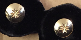 Vintage Starlette Designer 1980 Silver Etched Star Round Button Post Back Pierce - £23.22 GBP