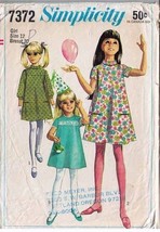 Vintage 1967 Child&#39;s DRESS Simplicity Pattern 7372 Size 12 - UNCUT - £9.44 GBP