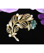 LISNER PIN Vintage JADE &amp; Faux Pearl Bead BROOCH Leaf Green Flowers Gold... - $26.94 CAD