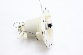 10-11 MERCEDES-BENZ W221 S550 FUEL TANK PUMP FILTER UNIT E2974 image 10