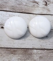 Vintage Clip On Earrings Large White Patterned Circle - Statement - £11.79 GBP
