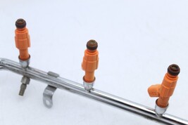 00-05 FORD EXCURSION V10 6.8L FUEL INJECTION RAIL W/ 10 INJECTORS E6185 image 4