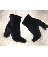 Jessica Simpson Aninada Velvet Embossed Ankle Boot SZ 10 NEW - $1,427.50 MXN