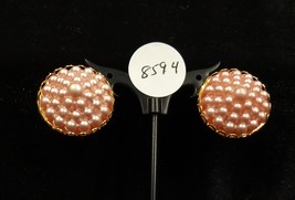 Vintage Pink Faux Pearl Caviar Style Screw On Earrings - £16.51 GBP