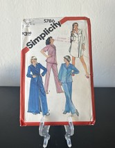 Vtg Simplicity Pajamas Robe Pattern 5786 Misses SZ 10-12  Uncut FF - $167.06 MXN
