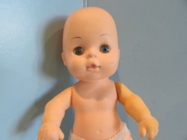 Vintage Plastic 6 &quot; Uneeda Baby Doll Molded Hair Blue Eyes - £14.35 GBP