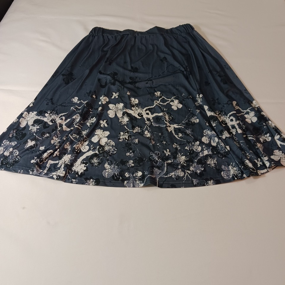 Lily By Firmiana Women's Elastic Waist Black & White Floral A-Line Skirt Size XL Item image 10