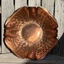 Vintage Copper Fruit Bowl Centerpiece Large Pansy Flower Gregorian Hammered - €38,00 EUR