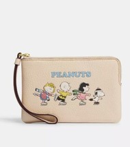 Coach x Peanuts Corner Zip Wristlet With Snoopy And Friends Motif NWT - £42.71 GBP