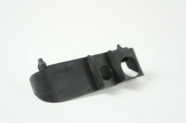 06-2011 mercedes w164 ml350 ml550 front left side fender mount bracket h... - $25.22
