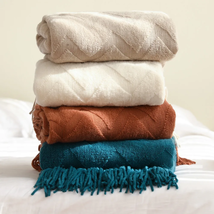 Knitted Blanket Throw Office Hotel Bed End Towel Bed Cover Nap Blanket Soft - £31.95 GBP+