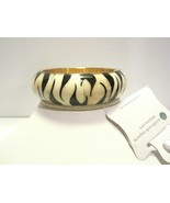 BANGLE BRACELET ZEBRA TIGER PATTERN BLACK ON WHITE  NEW WITH TAG - $20.54 CAD