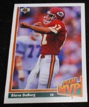 1991 Upper Deck Steve DeBerg 462 Kansas City Chiefs, NFL Football Sports Card A+ - £11.81 GBP