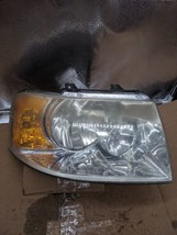 Passenger Right Headlight Bright Background Fits 03-06 EXPEDITION 325738 - £46.53 GBP