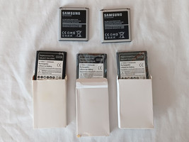 5 rechargeable Lithium-ion batteries for the Galaxy S4/i9500 cell phones  - £19.98 GBP