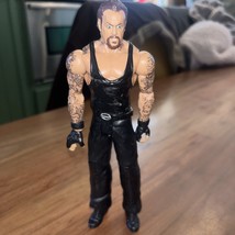 The Undertaker Dead Man Short Hair Wrestling Action Figure WWF WWE Mattel 2011 - $9.62