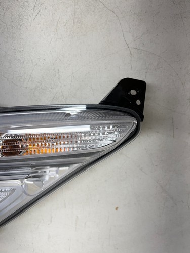 92305-M7000 2019 2020 2021 KIA FORTE FRONT LEFT FOG LIGHT TURN SIGNAL Item image 8