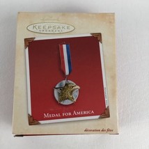 Hallmark Keepsake Christmas Ornament Patriotic Medal For America New Vintage - £13.12 GBP