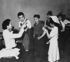 New WW2 World War II 8x10 Photo: Japanese American Internees Inoculation... - $8.81