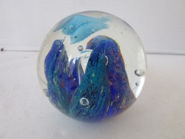 GLASS PAPERWEIGHT DOLPHINS AMIDST ROCK FORMATIONS CONTROLLED BUBBLE 3.25&quot;H - $7.87