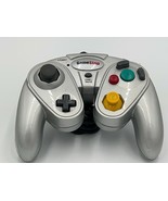 GameStop Branded Nintendo GameCube Wired Controller Silver (untested) - $353.16 MXN